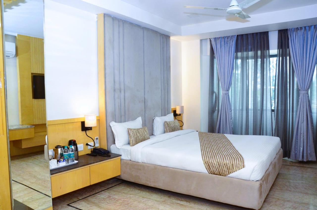 Crytsal Residency Hotel Ranchi Exterior photo