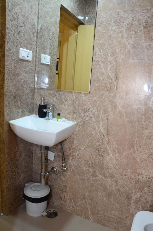 Crytsal Residency Hotel Ranchi Exterior photo