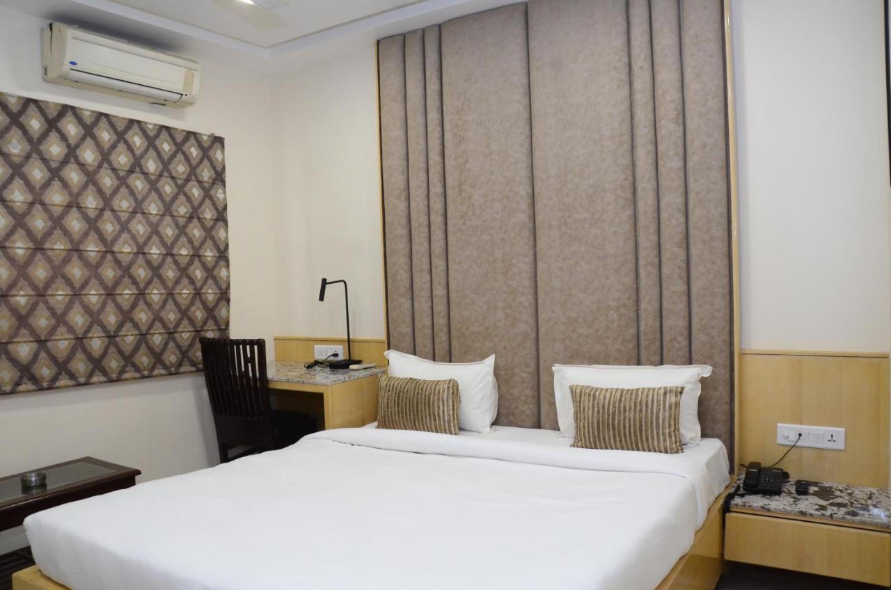 Crytsal Residency Hotel Ranchi Exterior photo