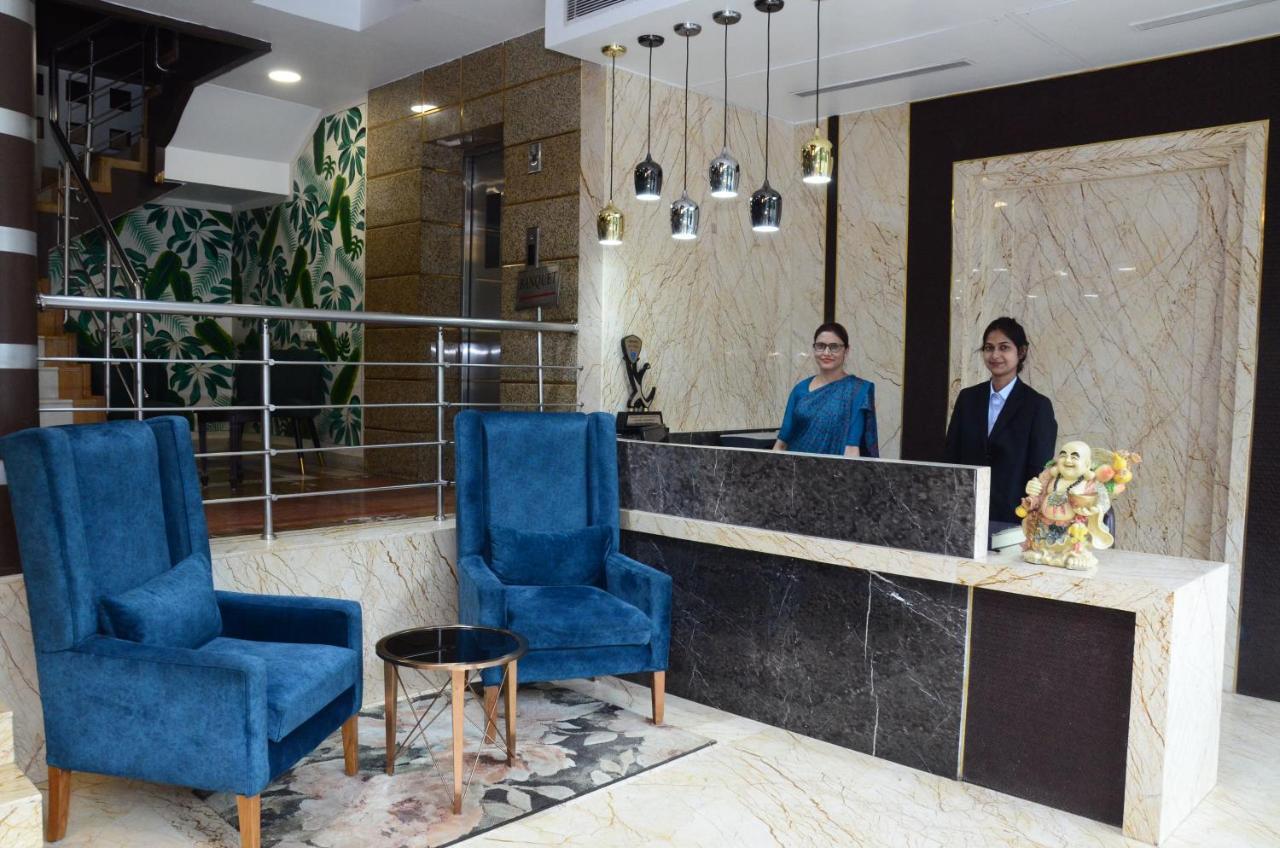 Crytsal Residency Hotel Ranchi Exterior photo