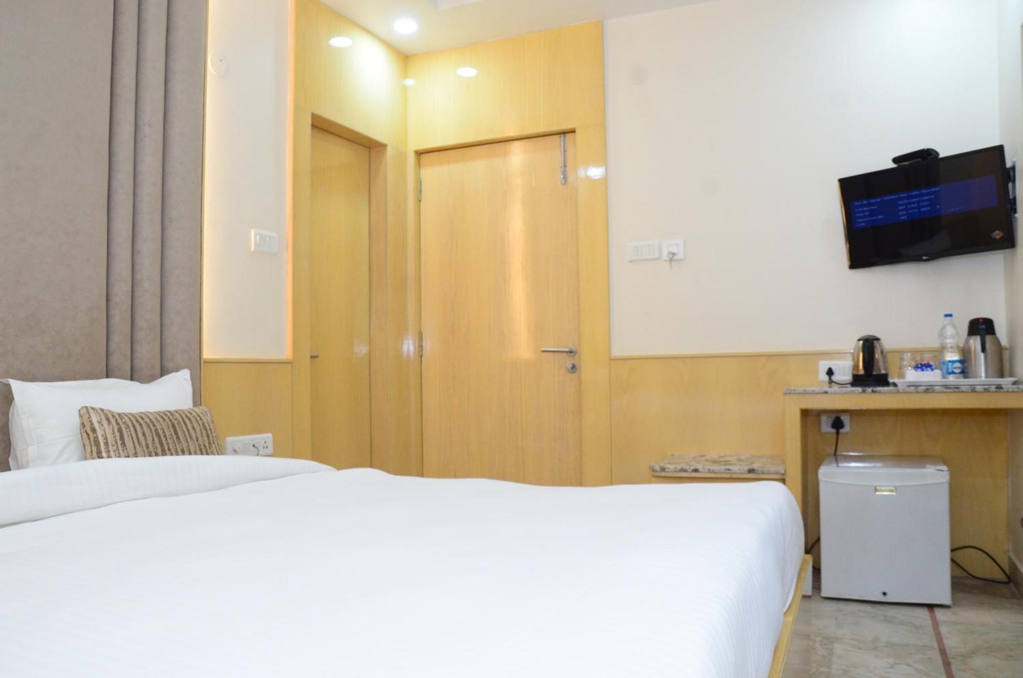 Crytsal Residency Hotel Ranchi Exterior photo